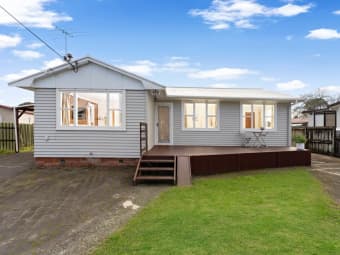 9 Harry Ward Pl, Henderson, Auckland