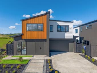 56 Park Green Avenue, Rosehill, Auckland