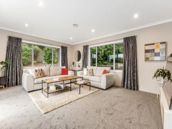4 Peel Lane, Aotea, Wellington