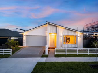42 Tipu Crescent, Wainui, Auckland