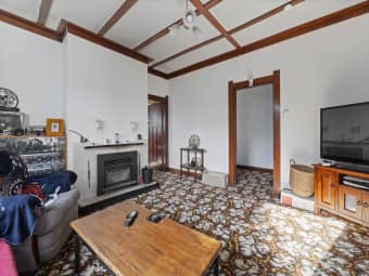 32 Bedford Street, Eltham, Taranaki