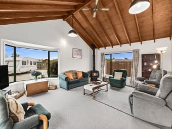 47 Frye Crescent, Albert Town, Otago