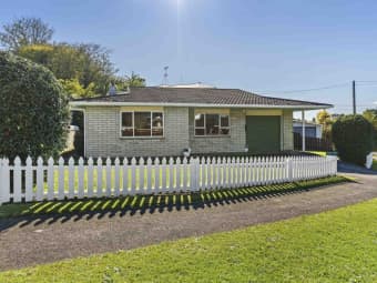20 Kenmore Street, Westown, Taranaki