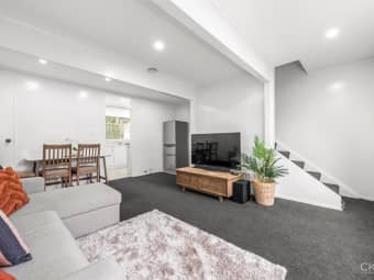 2/264 Grounsell Crescent, Belmont, Wellington