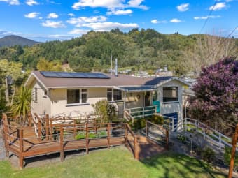 83 Hampden Street, Picton, Marlborough