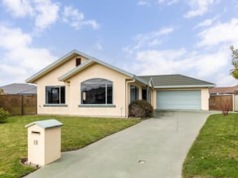 18 Claridge Pl, Taradale, Hawke's Bay