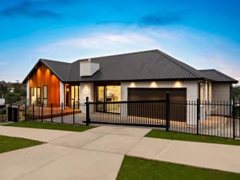 1 Kauri Gum Rise, Swanson, Auckland