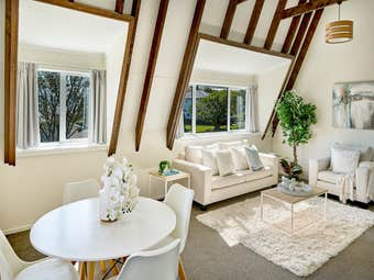 93 Stewart Drive, Newlands, Wellington