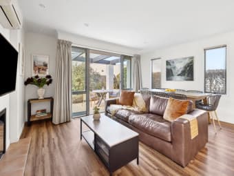 13 Meadowbrook Pl, Wanaka, Otago