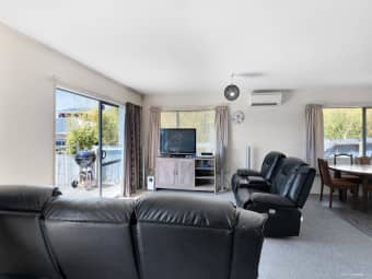 6 Italia Grove, Mount Wellington, Auckland