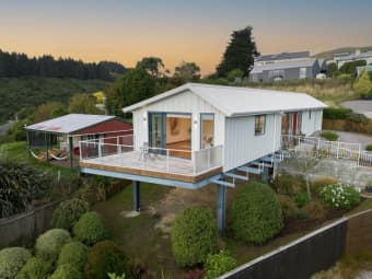 78 Mission Cv, Company Bay, Otago