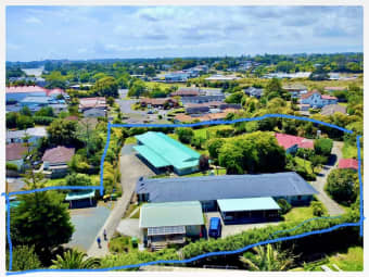 100 Queen Street, Waiuku, Auckland