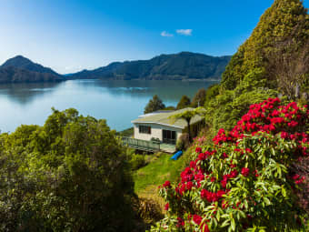 1 Black Point Whatanihi, Whatanihi, Marlborough