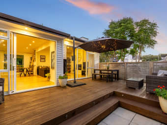 18 Colin Grove, Hutt Central, Wellington