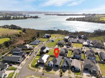 16 Okohaka Avenue, Glenbrook, Auckland