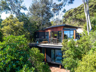 14 Okoka Road, Omiha, Auckland