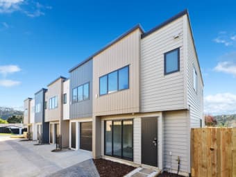 17E Ranch Avenue, Beach Haven, Auckland