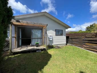 164 Hutchinson Ave, New Lynn, Auckland