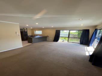 164 Hutchinson Ave, New Lynn, Auckland