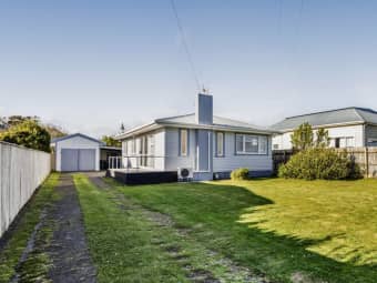 16 Grey Street, Normanby, Taranaki