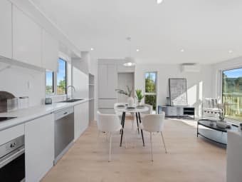 8/188 Forrest Hill Road, Forrest Hill, Auckland