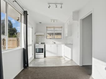 2/19 Leonie Place, Aranui, Canterbury