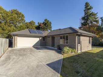 4 Tobins Lane, Burwood, Canterbury