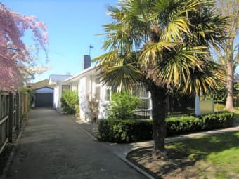 130 Blighs Road, Strowan, Canterbury