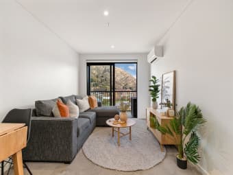 608/10 Copper Beech Avenue, Frankton, Otago