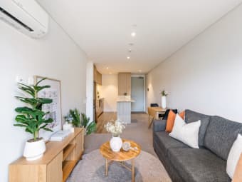 608/10 Copper Beech Avenue, Frankton, Otago