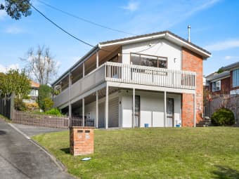 2/24 Penzance Road, Mairangi Bay, Auckland