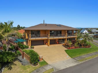 14 Commodores Close, Coastlands, Bay of Plenty