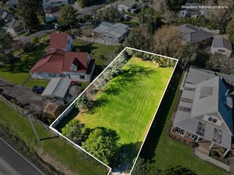 3 Cambridge Road, Riverhead, Auckland