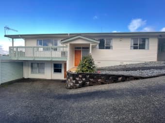 17 Meadowvale Avenue, Forrest Hill, Auckland