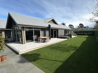 11 Archrob Avenue