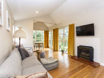 97 Brookside Terrace, Bryndwr, Canterbury