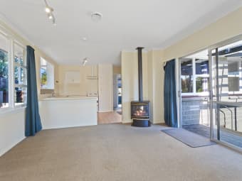 2 Gloaming Place, Sockburn, Canterbury