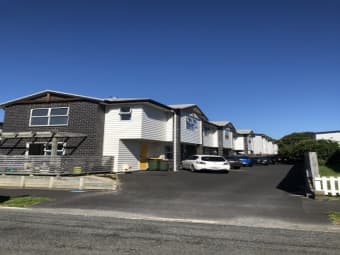 1/16C Hogan Street, Pukekohe, Auckland