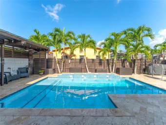 5400 Southwest 127th Way, Kendale Lakes, FL, 33175