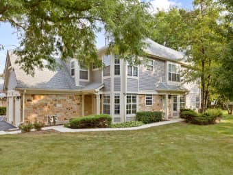 2814/2814 Belle Lane, Schaumburg, IL, 60193
