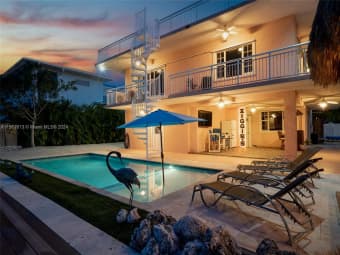 Pelican Road, Islamorada, Village of Islands, FL, 33070