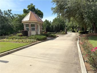 22 Arbor Lane, New Orleans, LA, 70131