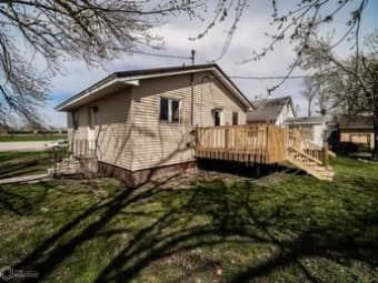 602 South 7th Avenue, Marshalltown, IA, 50158
