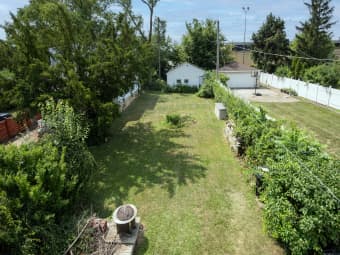 5305 West Ardmore Avenue, Chicago, IL, 60646