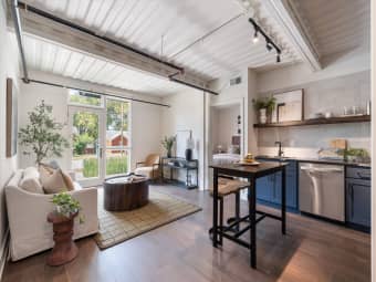 2144 Byrum Avenue, Nashville-Davidson metropolitan government (balance), TN, 37203