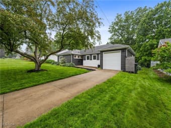 461 Overwood Rd, Akron, OH, 44313