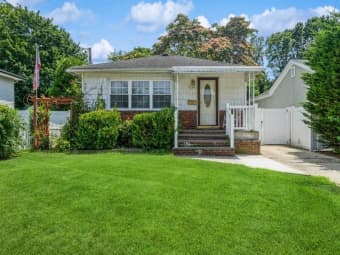 236 North Richmond Avenue, North Massapequa, NY, 11758