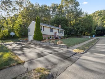 15 Summer Hill Drive, Rutland, MA, 01543