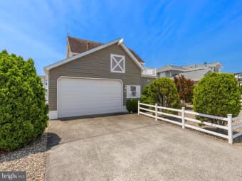 18 East Old Whaling Lane, North Beach Haven, NJ, 08008