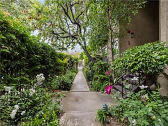 35/7439 Woodman Avenue, Los Angeles, CA, 91405